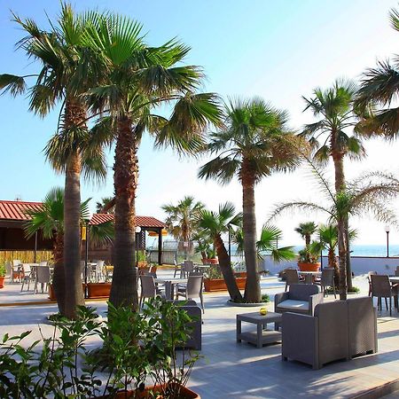 Villaggio La Bussola Paola Luaran gambar