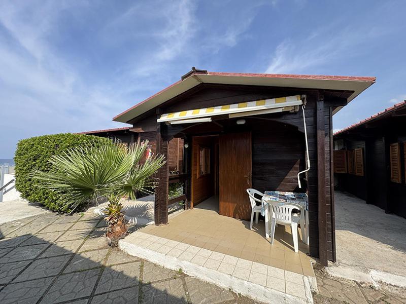 Villaggio La Bussola Paola Luaran gambar