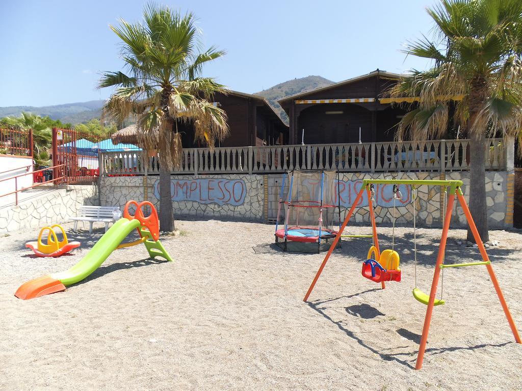Villaggio La Bussola Paola Luaran gambar