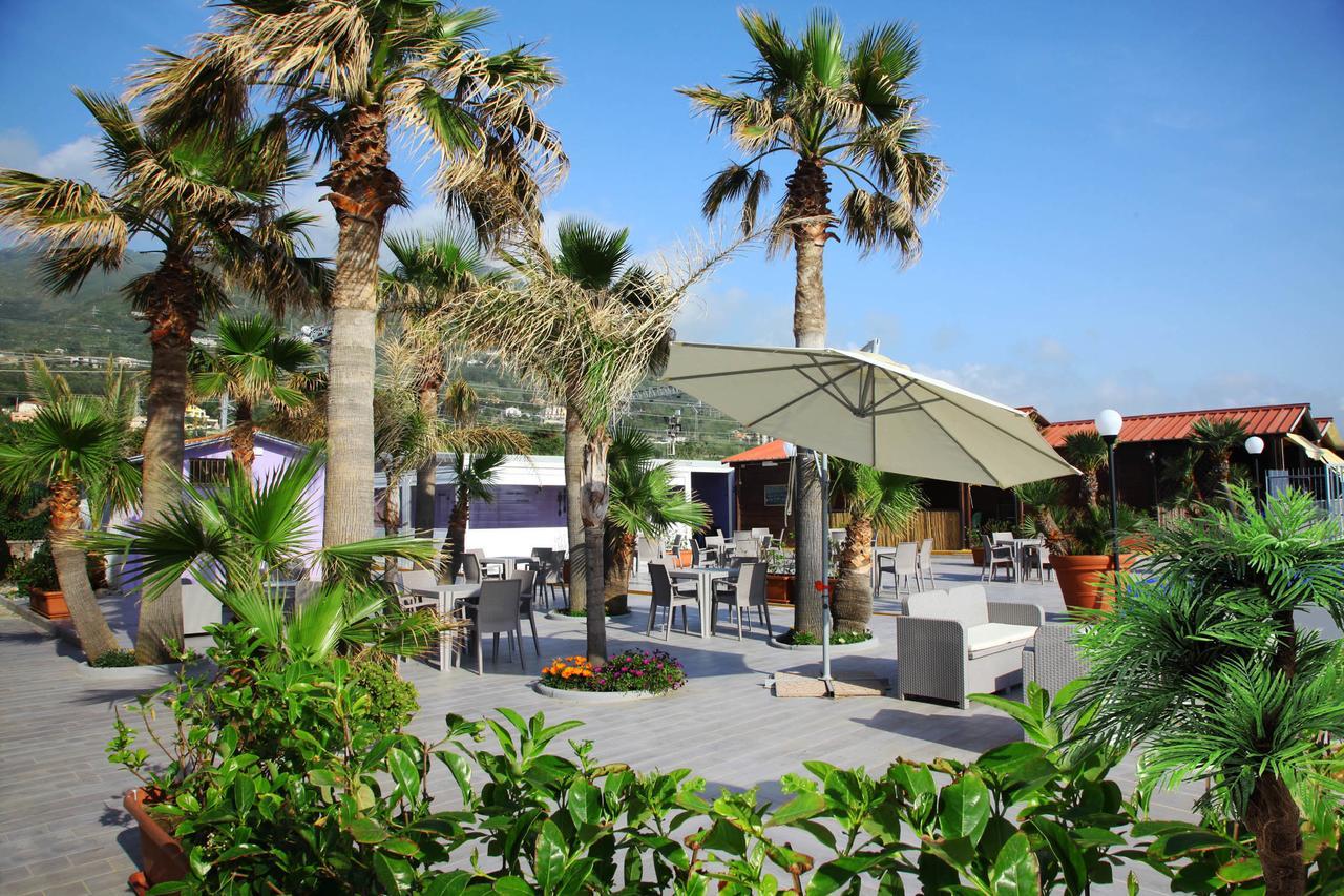 Villaggio La Bussola Paola Luaran gambar