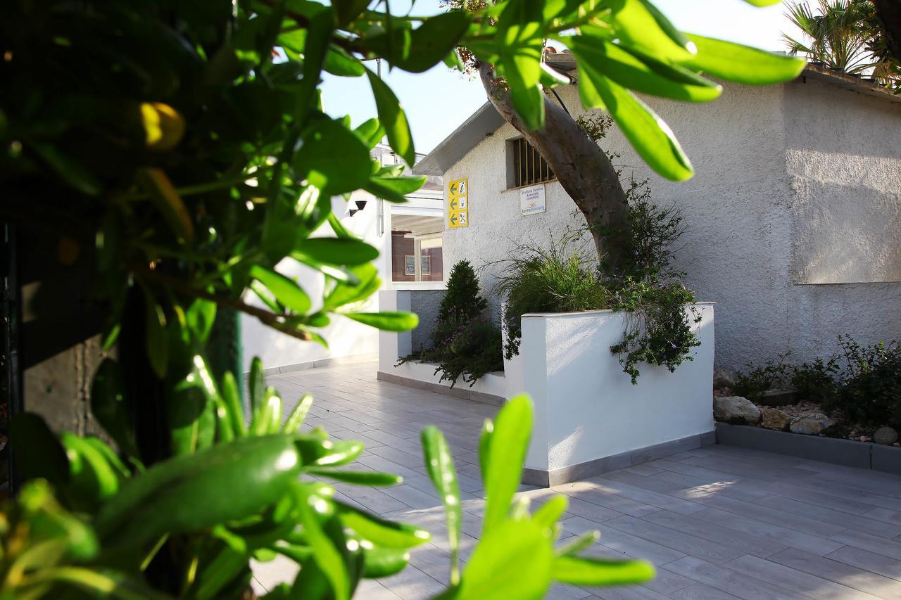 Villaggio La Bussola Paola Luaran gambar